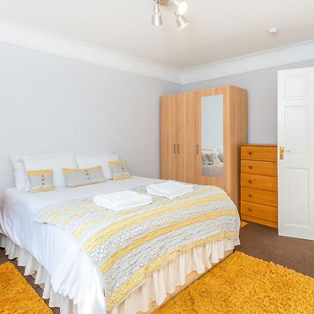 The View Spacious Apartment In Afan Forest Bike Park By Staystaycations Port Talbot Zewnętrze zdjęcie