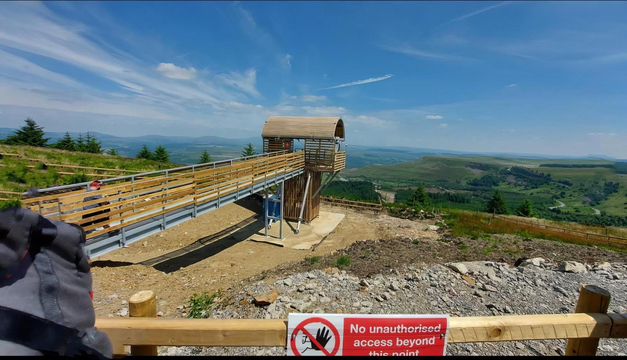 The View Spacious Apartment In Afan Forest Bike Park By Staystaycations Port Talbot Zewnętrze zdjęcie