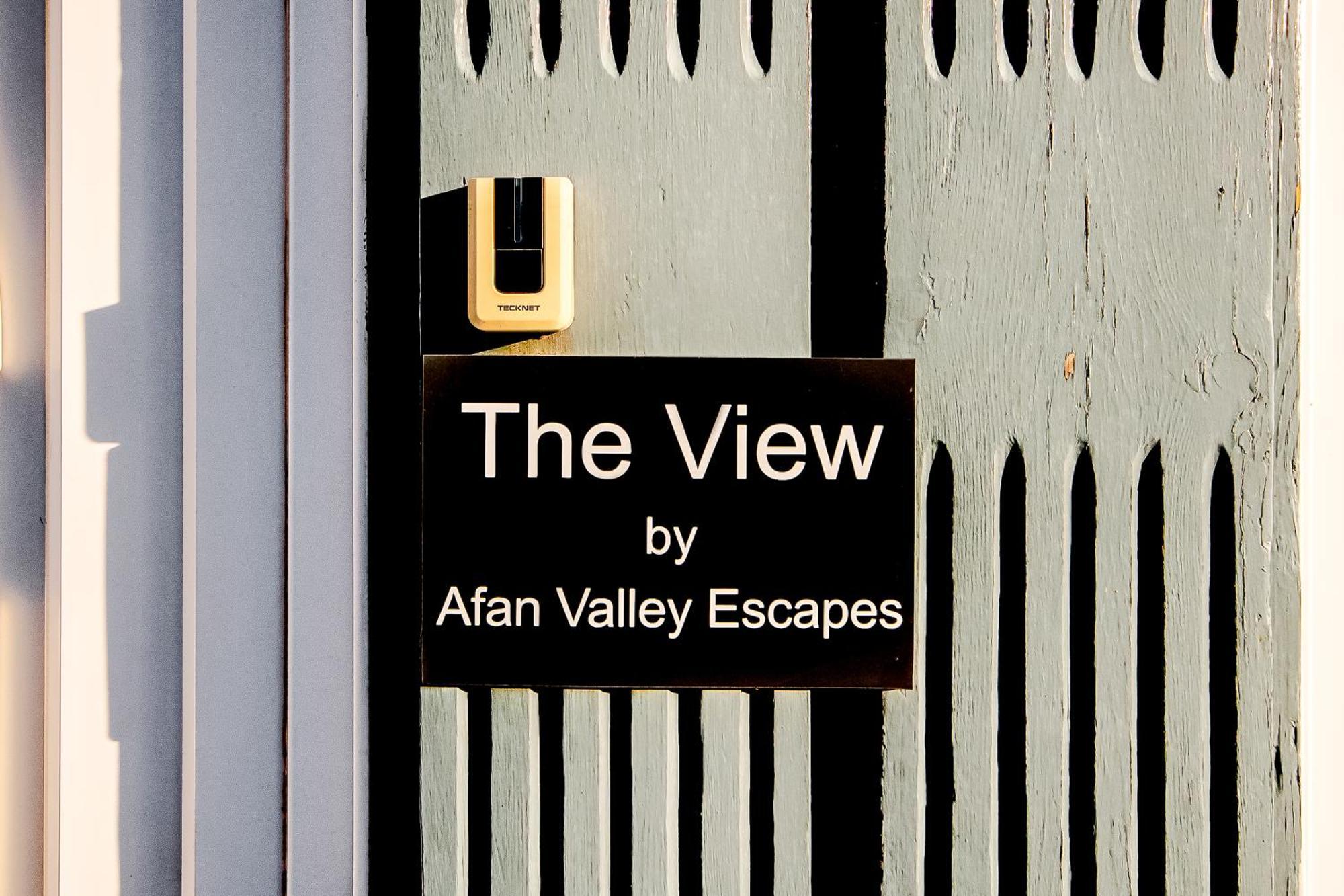 The View Spacious Apartment In Afan Forest Bike Park By Staystaycations Port Talbot Zewnętrze zdjęcie
