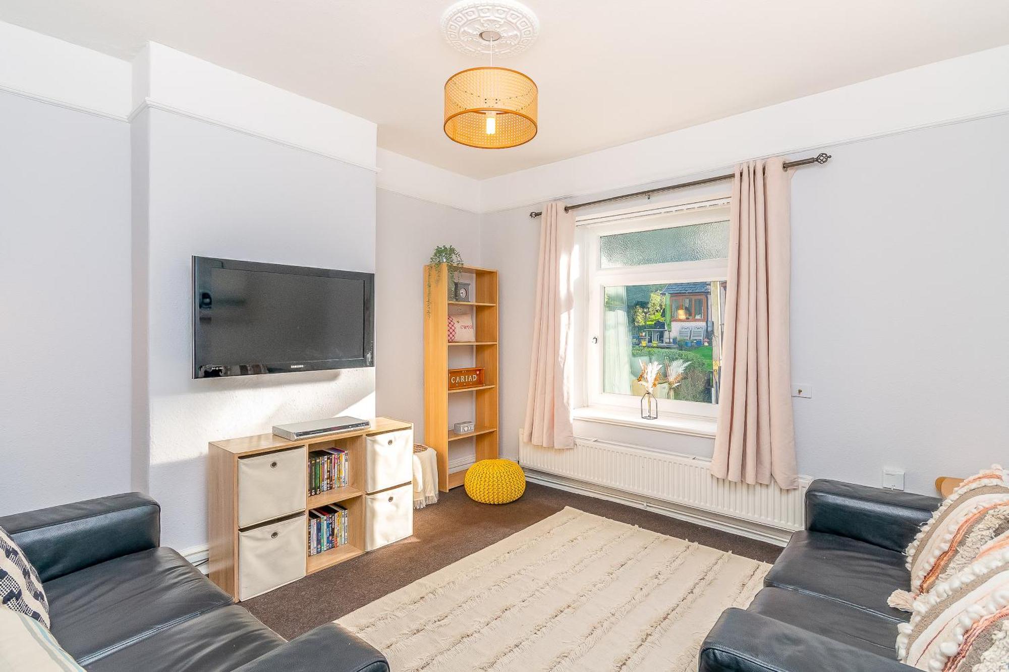 The View Spacious Apartment In Afan Forest Bike Park By Staystaycations Port Talbot Zewnętrze zdjęcie