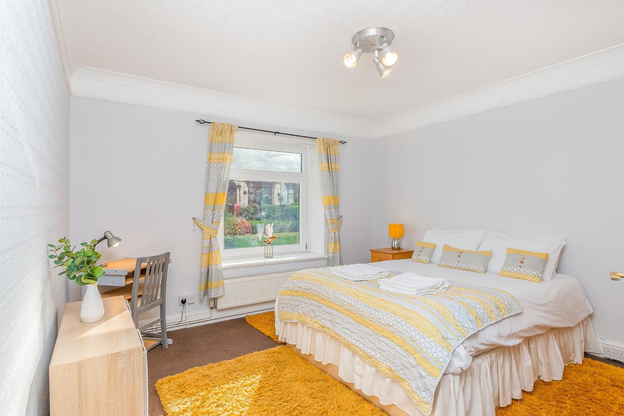 The View Spacious Apartment In Afan Forest Bike Park By Staystaycations Port Talbot Zewnętrze zdjęcie